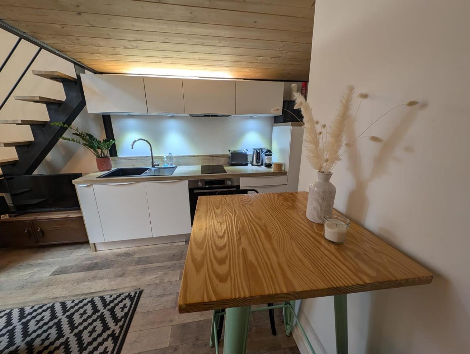 Cannes Centre - Superb Studio With Mezzanine Luaran gambar